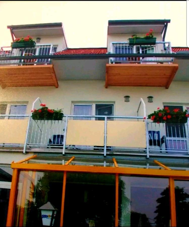 Hotel & Restaurant Seehof Podersdorf am See Eksteriør billede